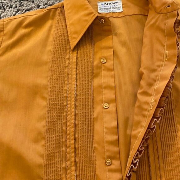 Vintage Arrow Terricota Formal Wear Shirt 16-33 Made in Canada. Orange ruffles - Picture 8 of 13